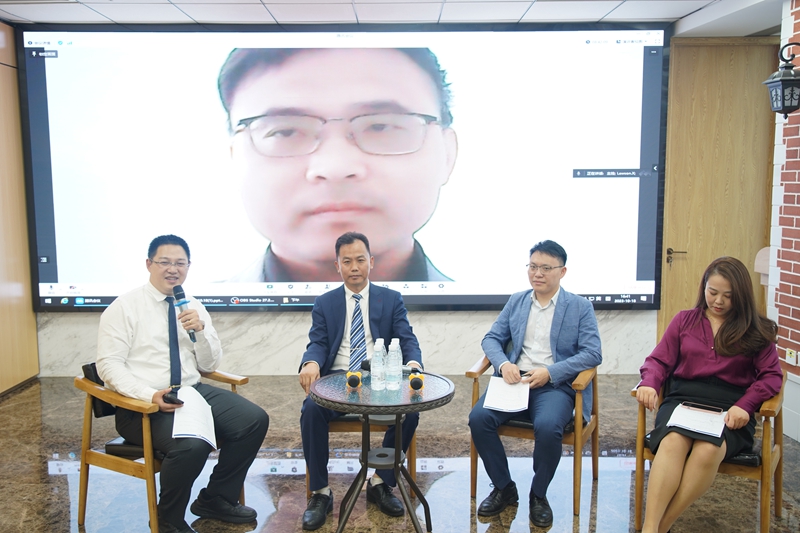 圆桌论坛2全.jpg